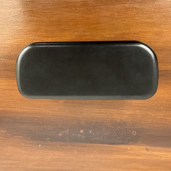 Authentic Coach Black Sunglasses Hard Case w/‎ Sealed Cleaning Cloth - Picture 6 of 7